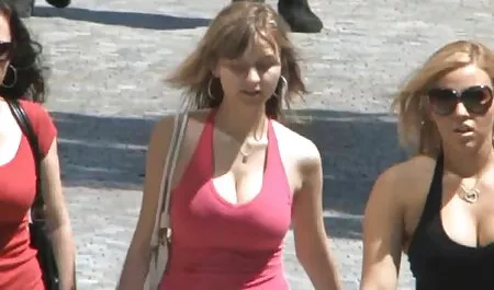 Böse und freie pornos hd schwanzhungrige perverse Muschi spielen
