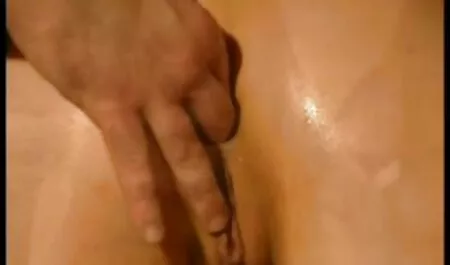 Schwarzer Teenager wird gratis hd sexvideos von BBC gefickt