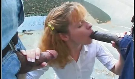 Er benutzt ihren betrügerischen Hals rau deutsche hd pornoseiten