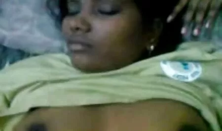 Britische Schlampe Jamie sexfilm hd free in einem rauen FFMM-Vierer