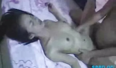 Üppige Freilegung ihres kostenlose hd sexvideos fleischigen Körpers 38DD Größe milchige Brüste