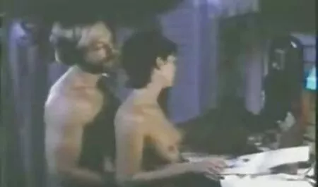 Brit Milf. porno frei hd privat zusammen abspritzen. Strümpfe
